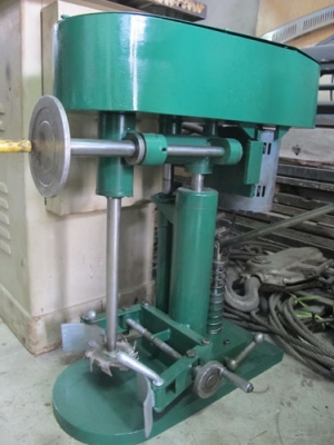 ขายเครื่องปั่นสี ปรับสีมีไฮดรอลิคปรับสูงต่ำพร้อมมอเตอร์ไฟบ้าน