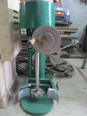 ขายเครื่องปั่นสี ปรับสีมีไฮดรอลิคปรับสูงต่ำพร้อมมอเตอร์ไฟบ้าน