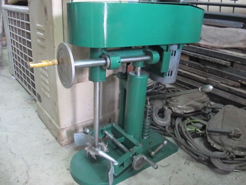 ขายเครื่องปั่นสี ปรับสีมีไฮดรอลิคปรับสูงต่ำพร้อมมอเตอร์ไฟบ้าน