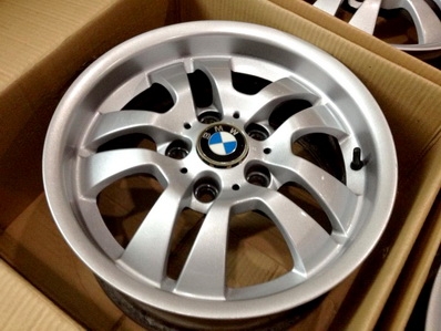 -----ขายแล้ว-----แม็กซ์16นิ้ว BMW E90 -----ขายแล้ว-----แม็กซ์16นิ้ว BMW E90