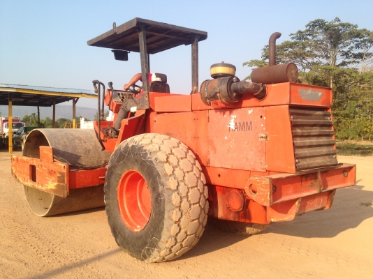 ขายรถบดสั่นสะเทือน ( 2 เพลา  )