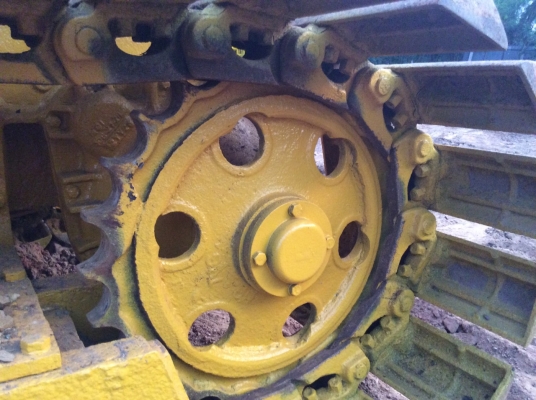 แทรคเตอร์ KOMATSU D2-7 เกียร์ตัด ตีนเป็ด รถสวย แทรคเตอร์ KOMATSU D2-7 เกียร์ตัด ตีนเป็ด รถสวย