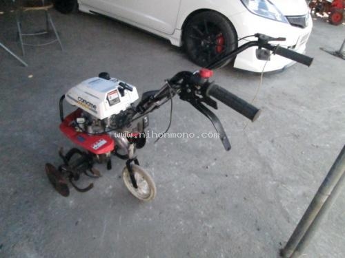 เครื่องพรวนดิน     HONDA     F210  รหัสสินค้า : 80802252  หรือเพิ่มเติมไดที่ www.nihonmono.com