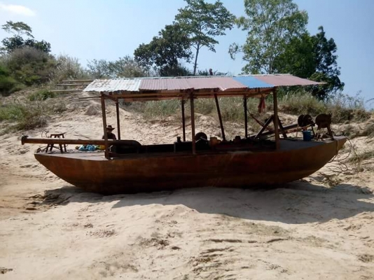 ขายเรือดูดทราย