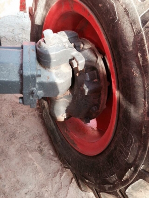 แถมฟรีครับสร้อยคอทองคำ1เส้นครับ หากซื้อรถคันนี้ครับm7040สวยๆเลยครับ ราคาคาแค่490000บาทเท่านั้นเองครับ