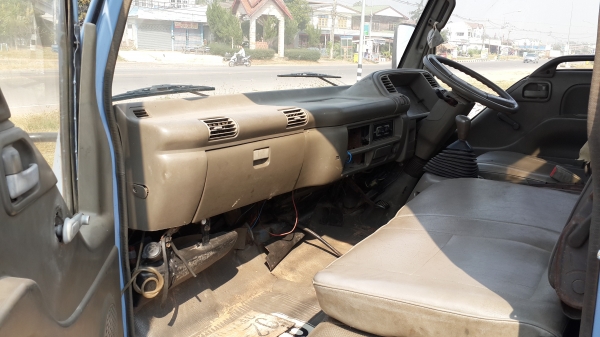 ขายด่วนหกล้อISUZU 120ฝาขาวNPR66Lยาว4.3เมตรกระบะคาร์โก้ยางดีคัชซีสวยโทร0843923995 ขายด่วนหกล้อISUZU 120ฝาขาวNPR66Lยาว4.3เมตรกระบะคาร์โก้ยางดีคัชซีสวยโทร0843923995