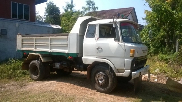 ขาย 6 ล้อดั้ม KL เครื่อง EC100 140 แรงม้า คัสซีดี พวงมาลัยพาวเวอร์ ทะเบียนพร้อมโอน ราคาต่อรองได้ครับ