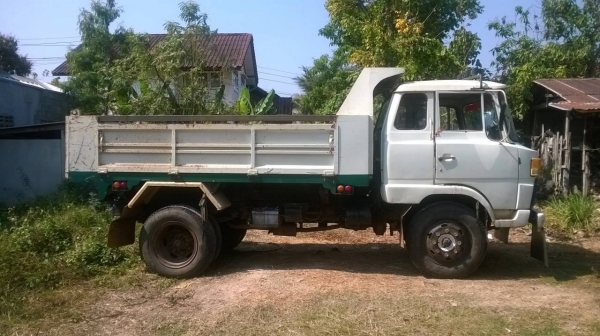 ขาย 6 ล้อดั้ม KL เครื่อง EC100 140 แรงม้า คัสซีดี พวงมาลัยพาวเวอร์ ทะเบียนพร้อมโอน ราคาต่อรองได้ครับ