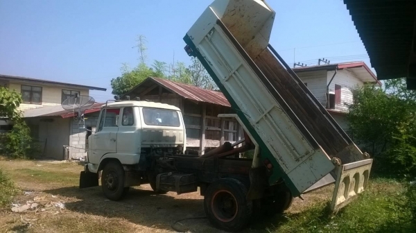 ขาย 6 ล้อดั้ม KL เครื่อง EC100 140 แรงม้า คัสซีดี พวงมาลัยพาวเวอร์ ทะเบียนพร้อมโอน ราคาต่อรองได้ครับ