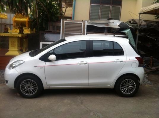 ขาย toyota yaris ปลายปี 2011 เดิมๆ