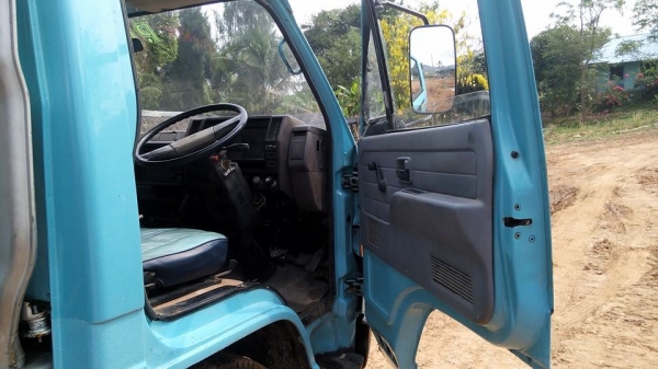 รถ 6 ล้มดั้ม NPR 115 ปี 38 ขายดาวน์ต่อ