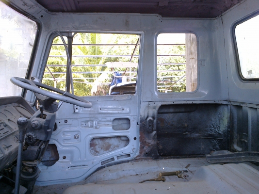 หัวรถสิบล้อ ซูโม่ 227 อุปกรณ์ครบทุกอย่างพร้อมประกอบได้เลย หัวรถสิบล้อ ซูโม่ 227 อุปกรณ์ครบทุกอย่างพร้อมประกอบได้เลย