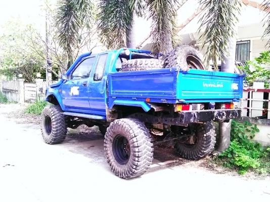 โตต้า ไมตรี้ แต่งออฟโรด โตต้า ไมตรี้ แต่งออฟโรด