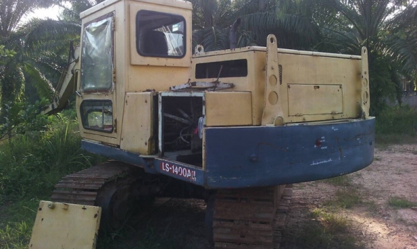 รถแบคโฮ SUMlTOMO  60 - 1   สนใจติดต่อ  081 - 6079515