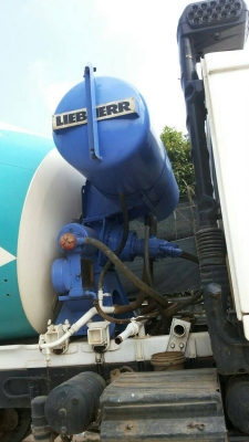 รถ 10 ล้อ VOLVO  โม่ปูน  345 แรงม้า.  ( มีขาย 2 คัน. )   สนใจติดต่อ  081 - 6079515