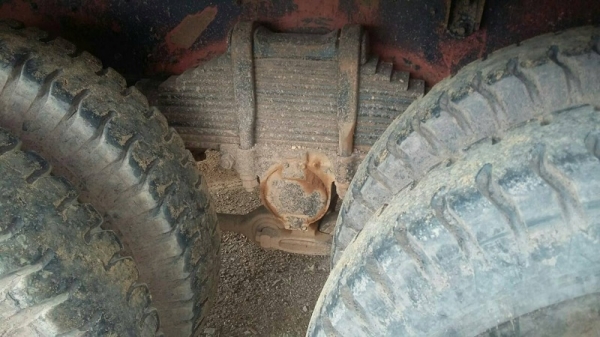 รถอีซูซุ 10 ล้อดั้ม 210 แรงม้า. ปี 37  สนใจติดต่อ  081 - 6079515