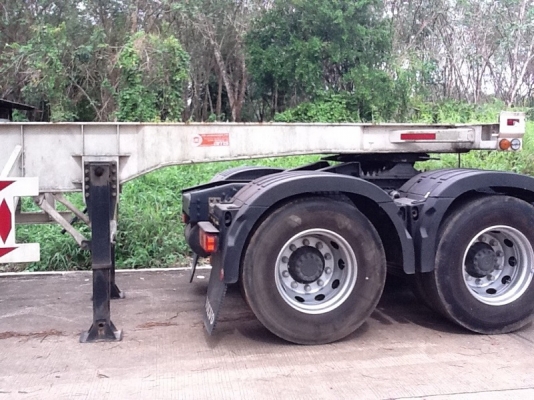 รถ VOLVO  10 ล้อ หัวลาก  370 แรงม้า. ปี 55  ( รถวิ่ง 6x,xxx กม. ) , ( ขายแม่ , ลูก )    สนใจติดต่อ  081 - 6079515