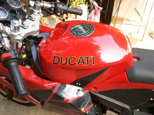 มอไซด์ขับเล่น