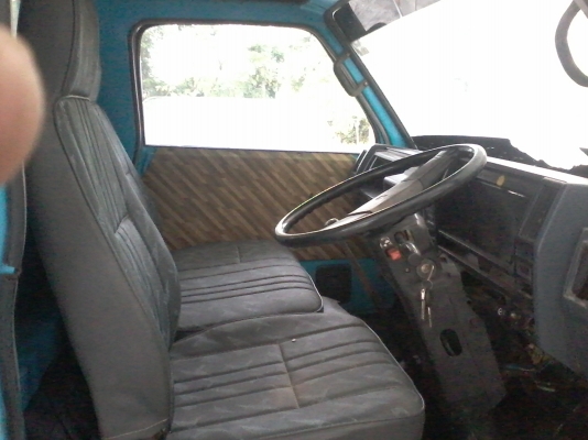 ขายด่วนครับ 6 ล้อ ISUZU กระบะคาร์โก้ ยาว 5 เมตร พร้อมใช้ครับ