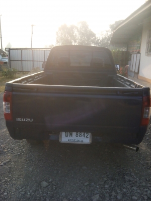 ขายกระบะตอนเดียวISUZU D MAX SPARK EX เทอร์โบ เพาเวอร์เครื่อง2.5ประหยัดน้ำมันน่าใช้ รถวิ่งไม่มาก