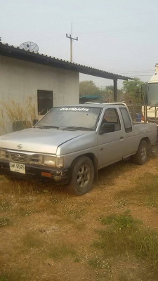 ขายถูก นิสสันบิ๊กเอ็ม ฝาแดง