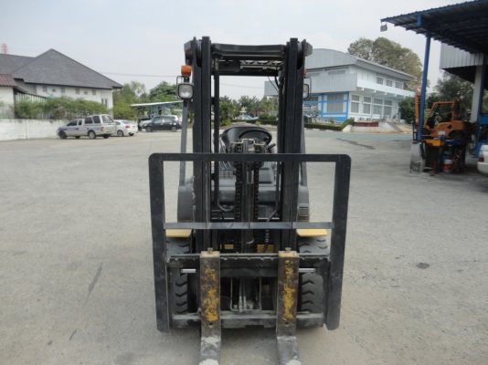 ขาย. รถโฟล์คลิฟท์ KOMATSU FD30 รุ่น 17เครื่องยนต์ดีเซล เกียร์ ออโต้