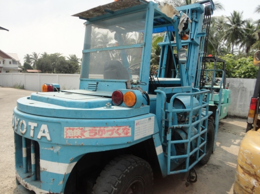 ขาย. รถโฟล์คลิฟท์ toyota 3FG60 ขนาด 6 ตัน เครื่องยนต์แก็ส น้ำมันเบนซิล ใส่แก็สได้ 2 ถัง