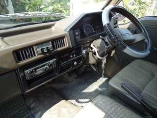 ขายรถตู้ MITSUBISHI L300 สีครีม ปี 1995 ราคา 149,000 บาท ขายรถตู้ MITSUBISHI L300 สีครีม ปี 1995 ราคา 149,000 บาท