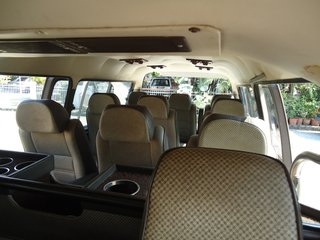 ขายรถตู้ MITSUBISHI L300 สีครีม  ปี 1995 ราคา 149,000 บาท