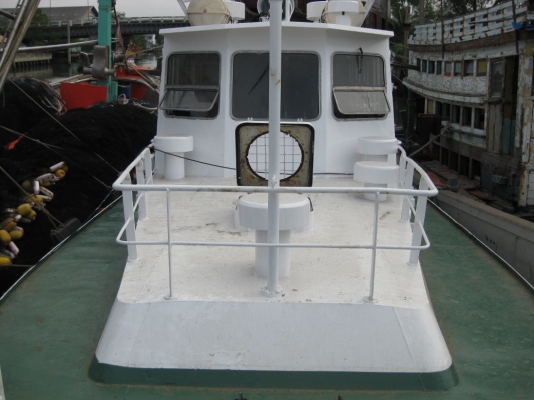 เรือเหล็ก มีทะเบียน,เอกสารครบ ตัวเรือ ยาว 17M กว้าง 4.5M ลึก 2.5M เครื่องยนต์ CAT 350HP 2 เครื่อง  พร้อมเครื่องปั่นไฟ Cummin 50KVA 1 เครื่อง