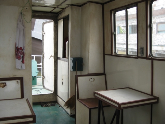 เรือเหล็ก มีทะเบียน,เอกสารครบ ตัวเรือ ยาว 17M กว้าง 4.5M ลึก 2.5M เครื่องยนต์ CAT 350HP 2 เครื่อง  พร้อมเครื่องปั่นไฟ Cummin 50KVA 1 เครื่อง