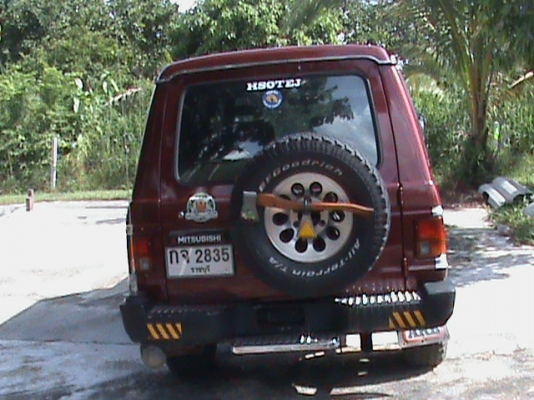 ขายหรือแลกมิสซูปาเจโร่เหลี่ยม4Wปี95เครื่องดีเซล2.5t หรือแลก