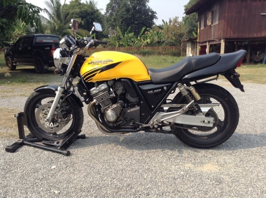 ธารนนทบุรี///ขาย honda cb400 ปี93 สภาพนางฟ้าครับ ระบบเครื่องระบบไฟสมบูรณ์ทุกจุดครับ เอกสารอินวอยท์+สรรพสารมิตร ราคา 59,000 บาท ธารนนทบุรี///ขาย honda cb400 ปี93 สภาพนางฟ้าครับ ระบบเครื่องระบบไฟสมบูรณ์ทุกจุดครับ เอกสารอินวอยท์+สรรพสารมิตร ราคา 59,000 บาท