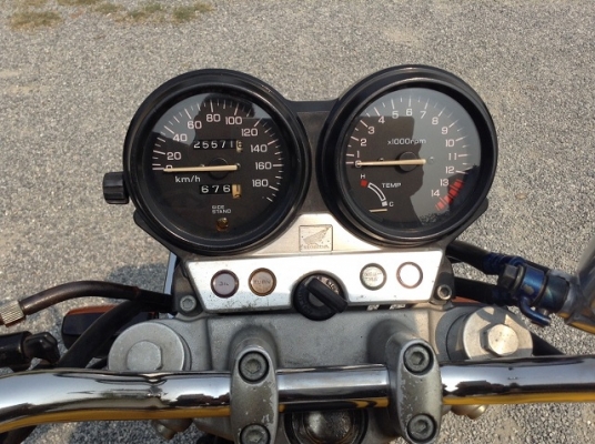 ธารนนทบุรี///ขาย honda cb400 ปี93 สภาพนางฟ้าครับ ระบบเครื่องระบบไฟสมบูรณ์ทุกจุดครับ เอกสารอินวอยท์+สรรพสารมิตร ราคา 59,000 บาท ธารนนทบุรี///ขาย honda cb400 ปี93 สภาพนางฟ้าครับ ระบบเครื่องระบบไฟสมบูรณ์ทุกจุดครับ เอกสารอินวอยท์+สรรพสารมิตร ราคา 59,000 บาท