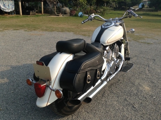 ธารนนทบุรี//ขาย yamaha royal1300 ปี2001 สภาพนางฟ้า ระบบไฟสมบูรณ์ทุกจุด เครื่องเดินเบานิ่งๆ ราคา 179,000 บาท อินวอยท์ สรรพสารมิตรแท้