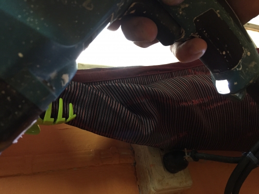 ขายสว่านไฟฟ้าระบบโรตารี่(AVT)3ระบบสำหรับงานหนักยี่ห้อMakitaรุ่นHR2611F(LED)800Wแรงๆ