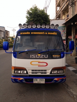 ขายISUZU 6 ล้อเล็ก ป้ายไม่ติดเวลาเครื่อง88 สวยจัดประหยัดจริงๆ ขายISUZU 6 ล้อเล็ก ป้ายไม่ติดเวลาเครื่อง88 สวยจัดประหยัดจริงๆ