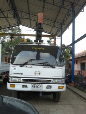 ขายรถหกล้อติดเครน 3 ตัน