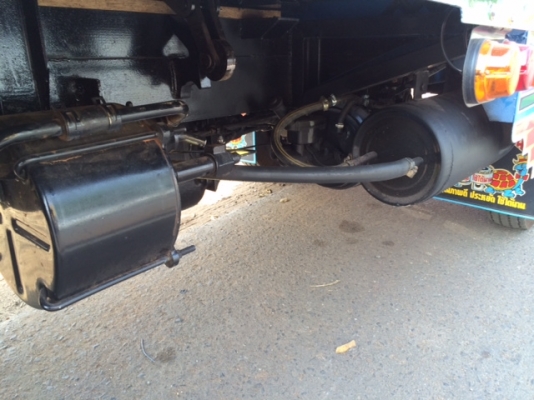 ขาย รถต่อใหม่ 6 ล้อดั้มครับ ขาย รถต่อใหม่ 6 ล้อดั้มครับ