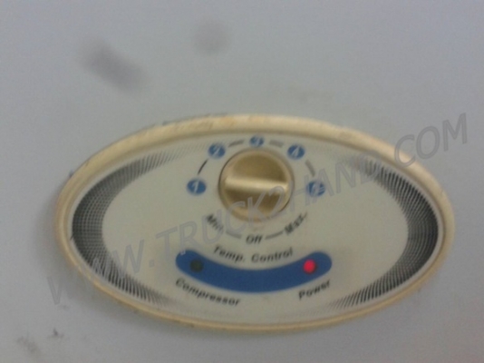 ตู้แช่ทำความเย็น ขนาดบรรจุ 162 ลิตร  กำลังไฟ 150 วัตต์