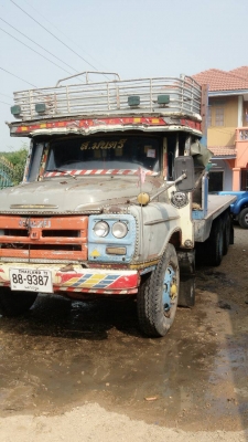 รถหัวยาวพื้นเรียบ เพลาเดียว เครื่อง 6BF 185  พวงมาลัยเพาเวอร์เบรกจิฟฟี่ ช่วงล่าง ฟูโซ่ เอกสารพร้อมโอน