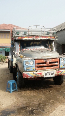 รถหัวยาวพื้นเรียบ เพลาเดียว เครื่อง 6BF 185  พวงมาลัยเพาเวอร์เบรกจิฟฟี่ ช่วงล่าง ฟูโซ่ เอกสารพร้อมโอน