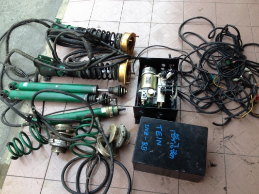 โช้คไฮโดรลิค TEIN ใส่โตต้า BB มาใส่ VIOS ได้ของเก่าญี่ปุ่นสภาพเดิมๆครับ