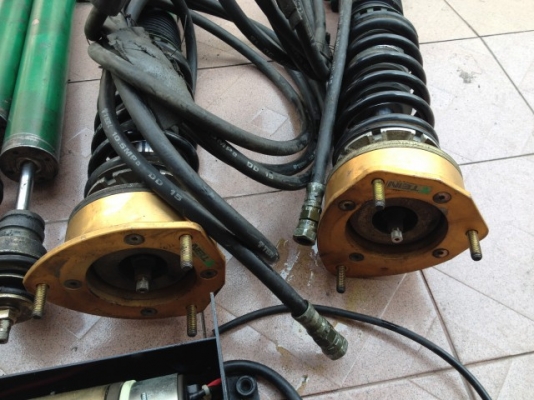 โช้คไฮโดรลิค TEIN ใส่โตต้า BB มาใส่ VIOS ได้ของเก่าญี่ปุ่นสภาพเดิมๆครับ