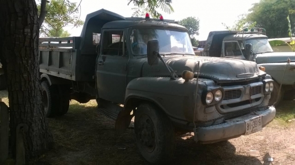 ขาย 6 ล้อหัวยาวดั้ม เครื่อง EH100 150 แรงม้า เฟืองท้าย ROCKY คัสซีสวยตลอดเส้น ทะเบียนพร้อมโอนครับ รถใช้งานอยู่