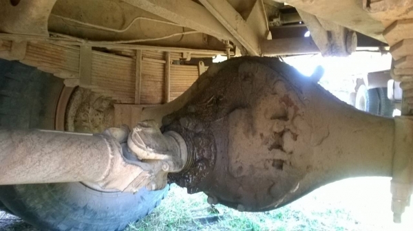 ขาย 6 ล้อหัวยาวดั้ม เครื่อง EH100 150 แรงม้า เฟืองท้าย ROCKY คัสซีสวยตลอดเส้น ทะเบียนพร้อมโอนครับ รถใช้งานอยู่