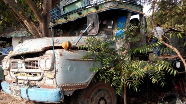 6 ล้อ หัวยาว ISUZU เครื่อง 6BB