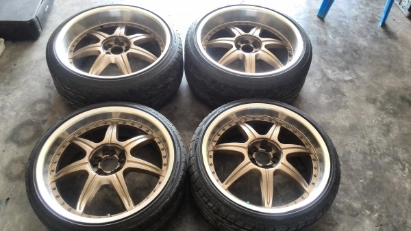 **ขายล้อ**5รู110/114..หน้า19กว้าง8.5 หลัง20กว้าง11  17000