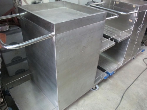 ขายรถเข็นแสตนเลสใหม่ๆสำหรับภัตตาคารและร้านอาหาร