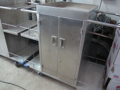 ขายรถเข็นแสตนเลสใหม่ๆสำหรับภัตตาคารและร้านอาหาร